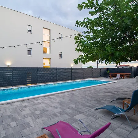 Affittacamere Ecija Donji Seget