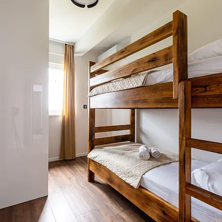 Ecija Affittacamere Donji Seget