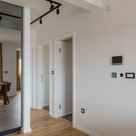 Ecija Affittacamere Donji Seget